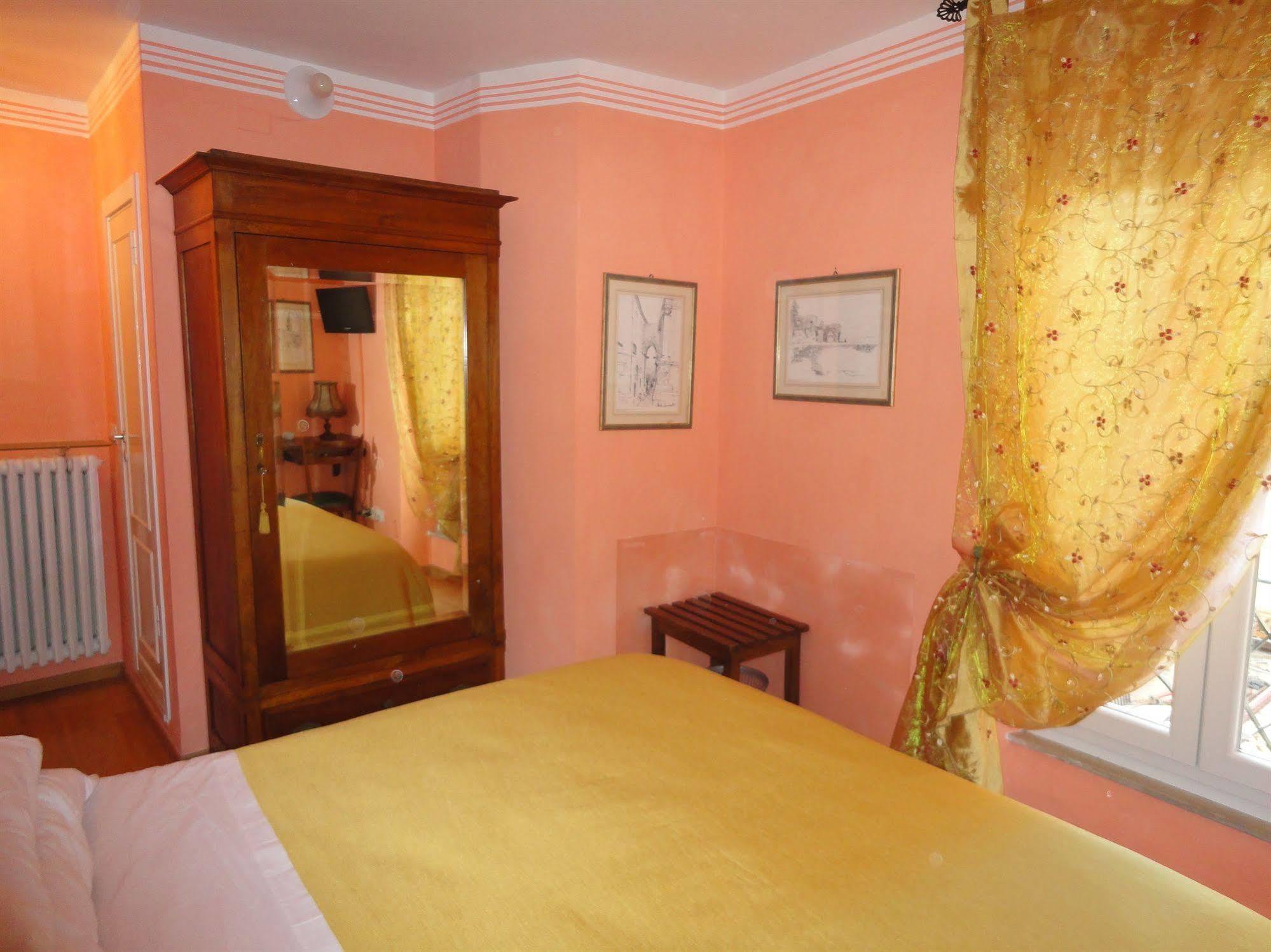 Hotel Morlacchi Perugia Eksteriør billede